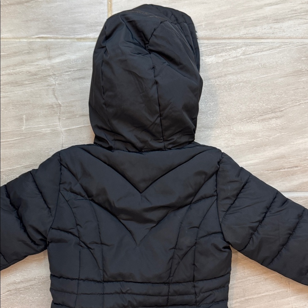 DKNY Girls 4 Hooded Winter Puffer Coat Full Zip Fleece Lined Warm Pockets‎ - Picture 10 of 14